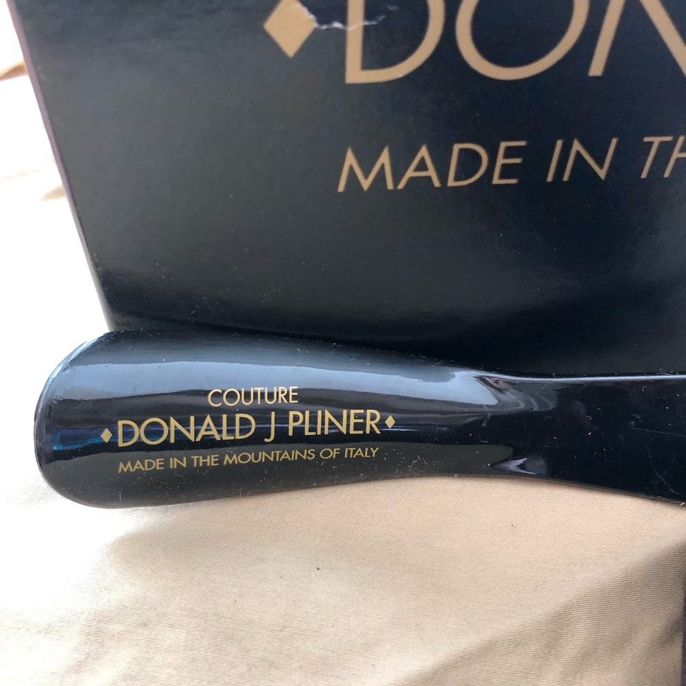 Donald Pliner Leopard Pumps - Picture 4 of 8